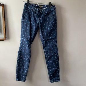 Lucky Brand Charlie Skinny